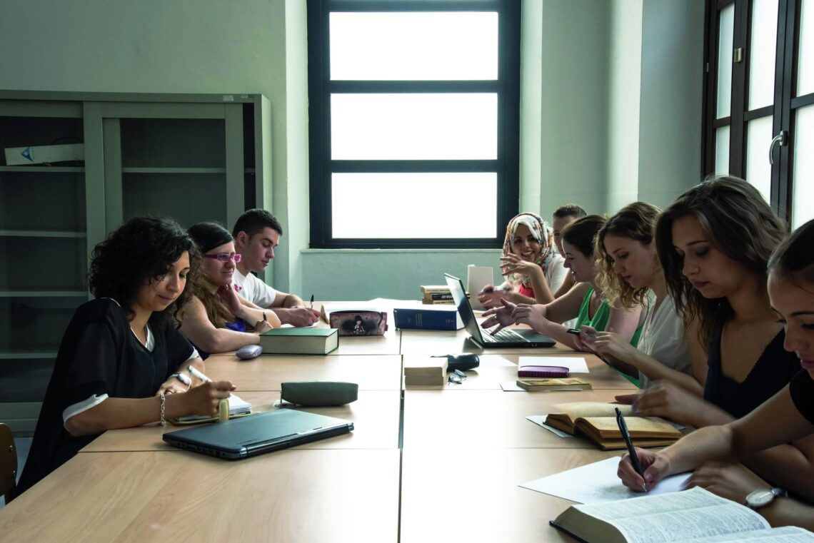 Scuola Civica Interpreti Traduttori 15